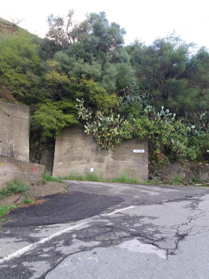 Villa Le stelle di casa Leonardo Castelmola Esterno foto