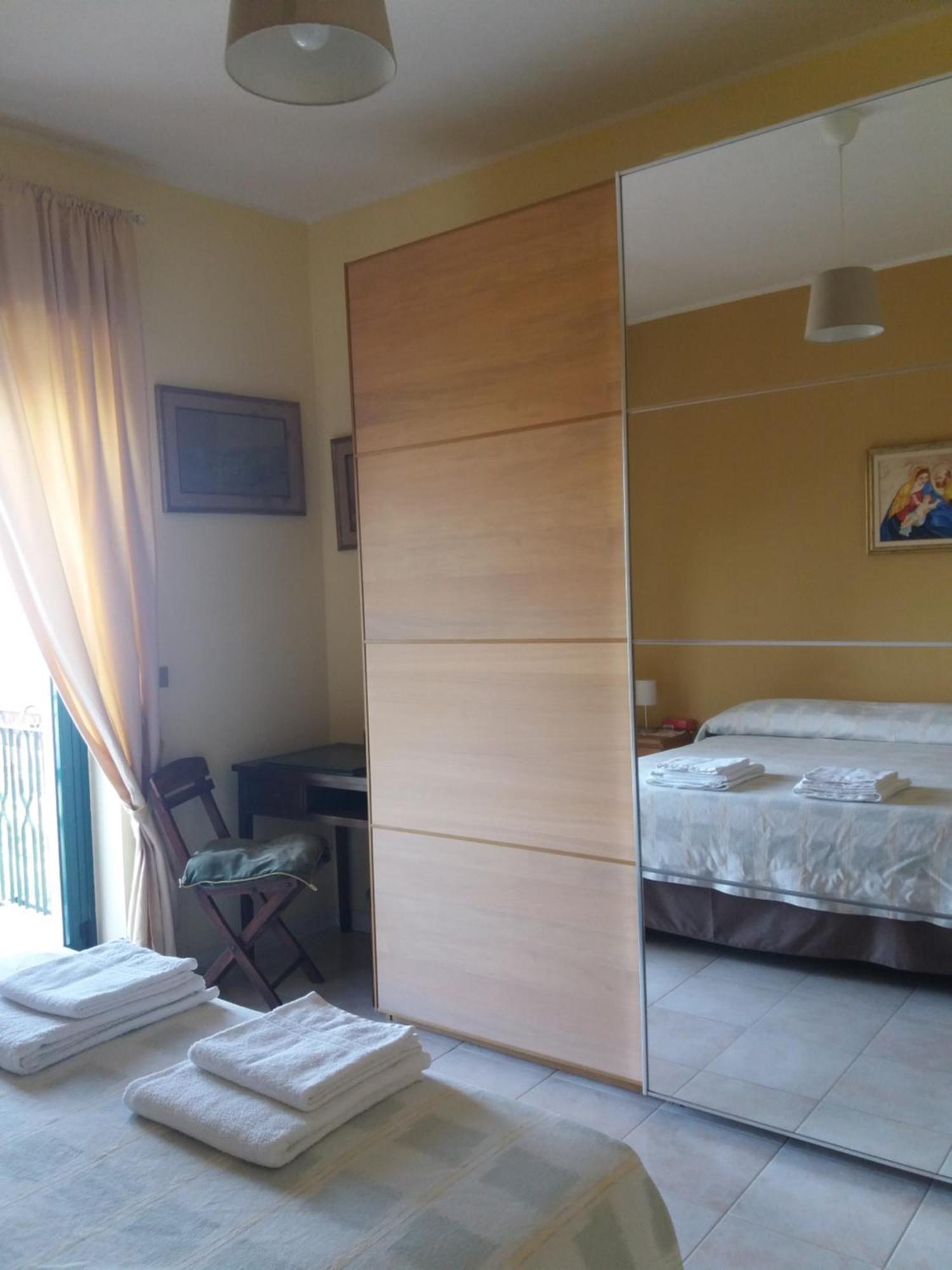 Villa Le stelle di casa Leonardo Castelmola Esterno foto