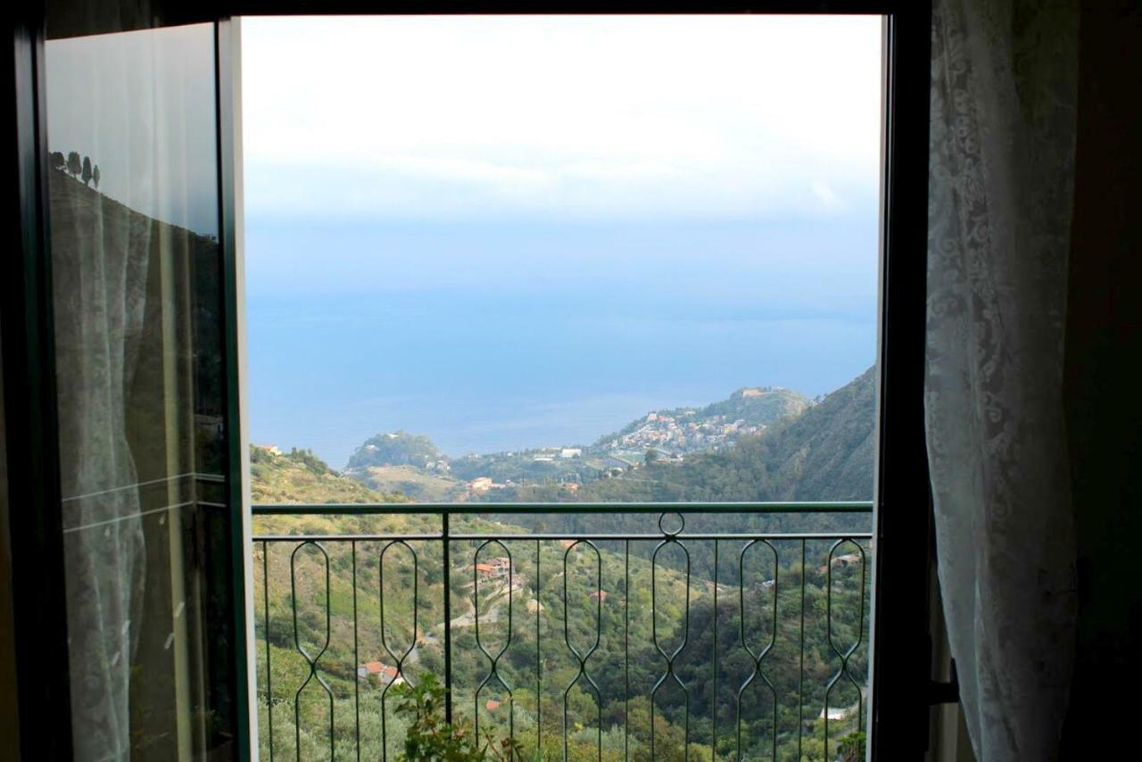 Villa Le stelle di casa Leonardo Castelmola Esterno foto